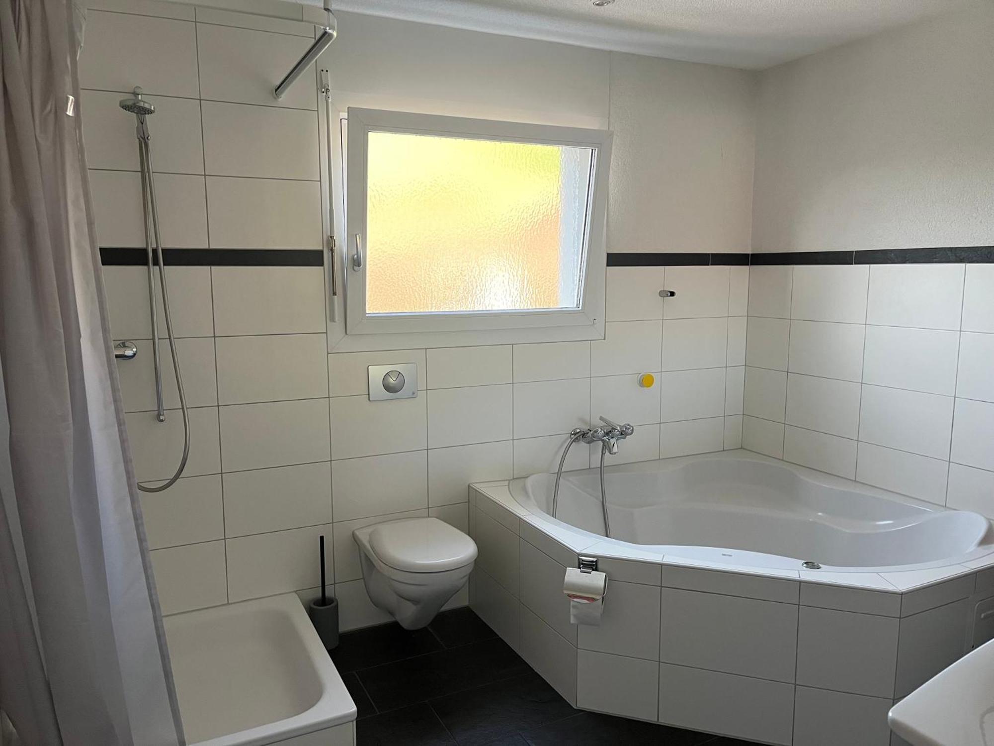 Schoene Doppelzimmer In Mandach Böttstein Extérieur photo
